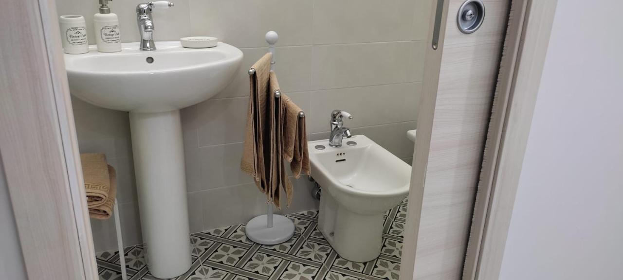 Bed and Breakfast Le 3 Dee Reggio Calabria Esterno foto